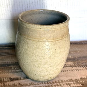 Vintage 1999 George Hayes Art Pottery Vase North Carolina 5.75&quot; Tall