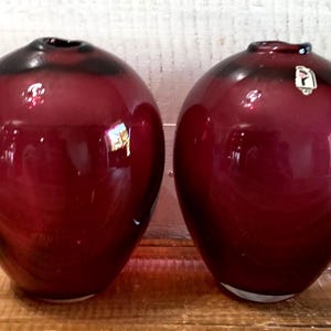 Pair Vintage Pilgrim Glass Hand Blown Cranberry Red Midcentury Modern Vases 6.5”