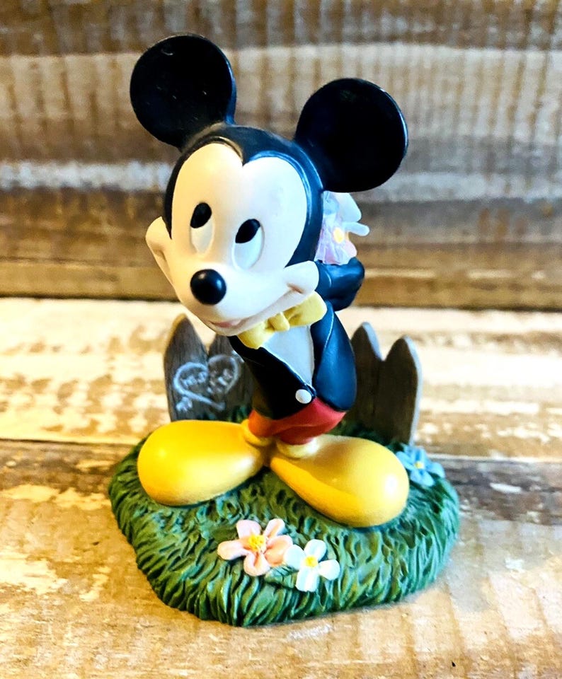 Figurine Mickey Mouse Danbury Mint Calendrier perpétuel Disney Février image 6