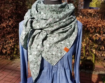 Triangular scarf, nursing scarf, muslin scarf, old green with flower label, faux leather