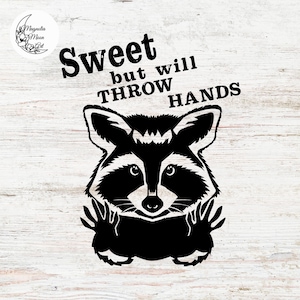 Doux mais jettera les mains raton laveur drôle SVG, citations animaux et dictons SVG vintage, fichier de coupe pour Cricut, téléchargement numérique