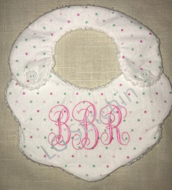 Scallop Monogram Personalized Baby Toddler Infant Blanket /& Bib Set Any Color