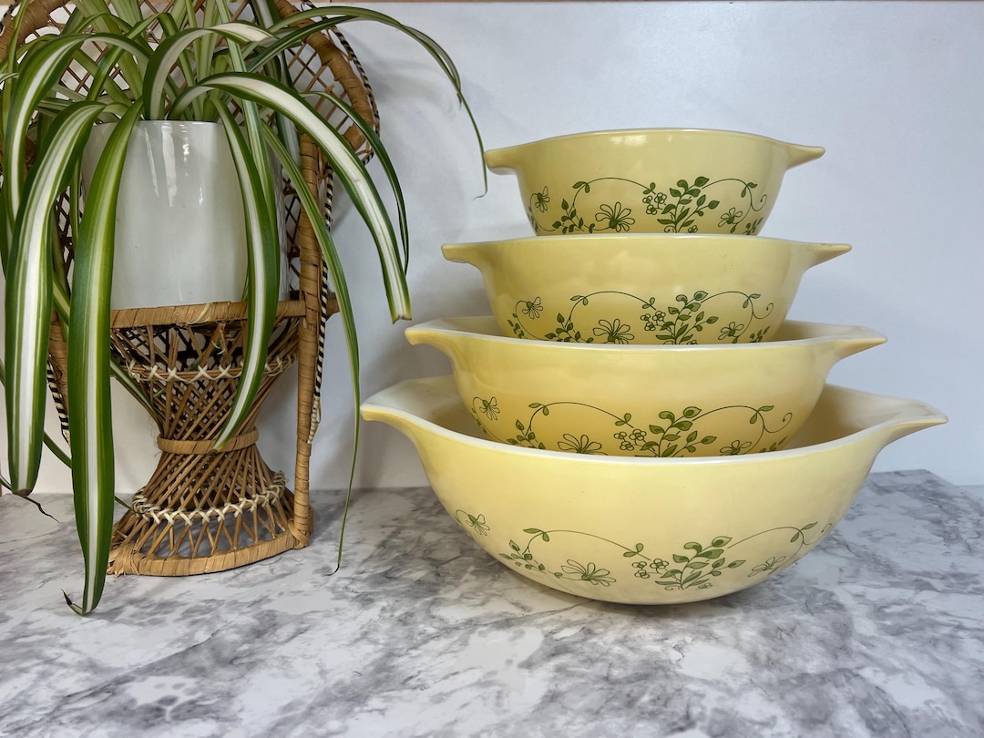 Pyrex Shanandoah Cinderella Bowl Set, Vintage Stacking Bowls, Yellow ...