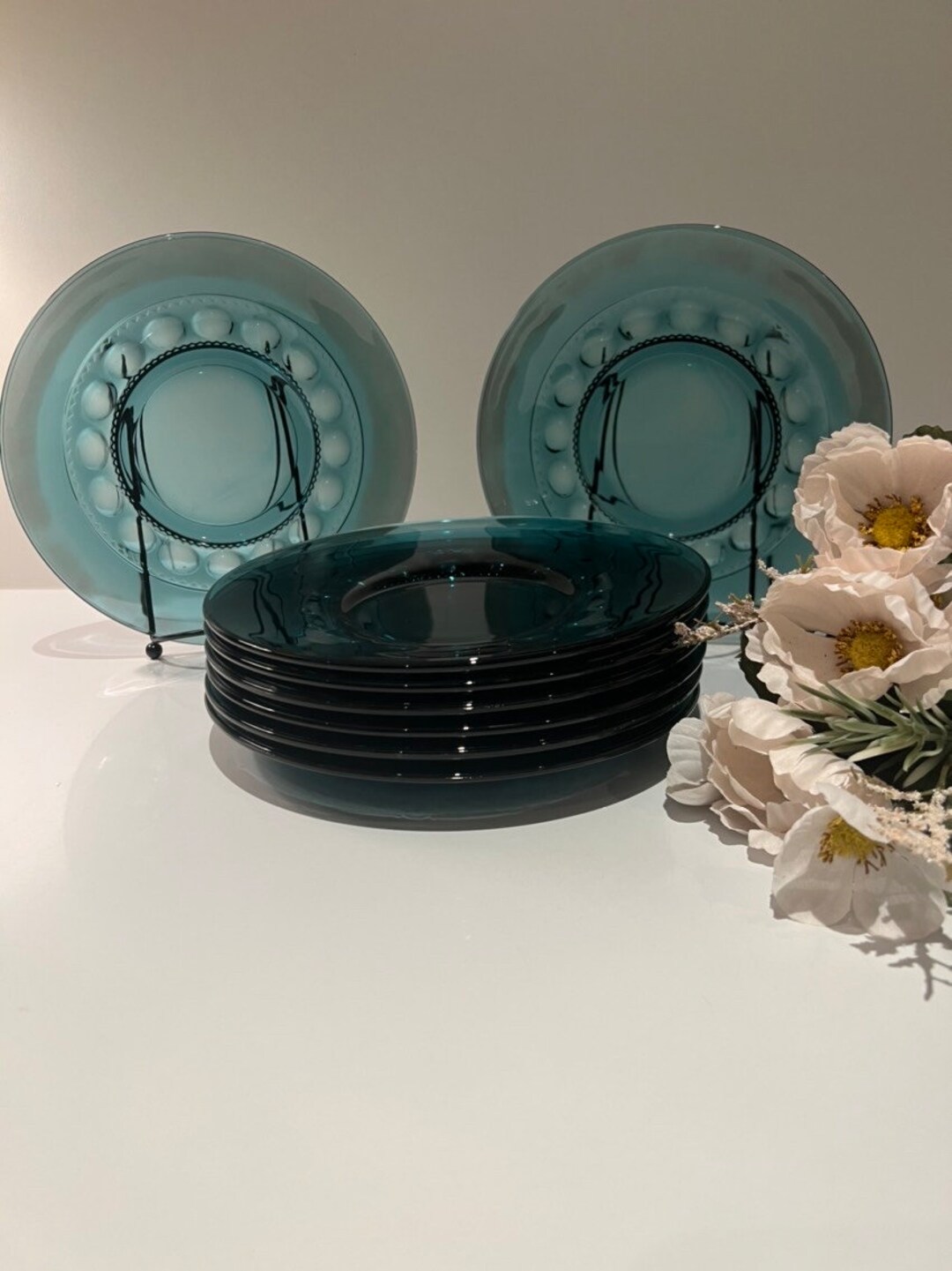 Vintage Indiana Glass Kings Crown Thumbprint Blue Dinner Plates Holiday