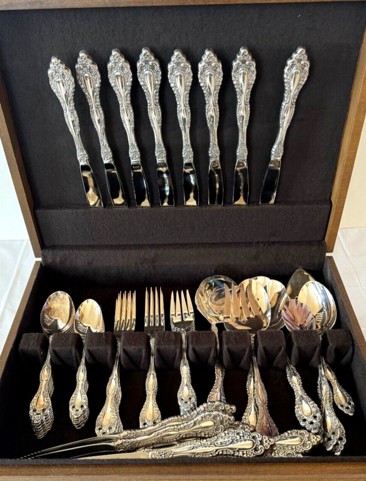 Oneida Rogers 1881 Victorian Classic Silverplate 54 Pc SVC