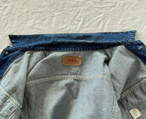 Vtg LEVI'S Trucker Denim Jacket Sz 44 Blue 70506-0216 USA Vtg LEVI'S Trucker Denim Jacket Sz 44 Blue 70506-0216 USA