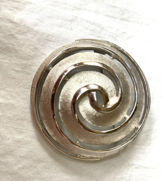 Vintage Crown Trifari Spiral Brooch Pin Silver Ton