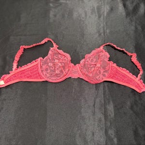 Sujetador vintage Victoria Secret 36C Gold Label de encaje rosa, sin forro, sin relleno y con aros imagen 8