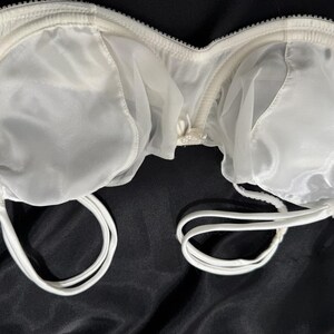 Soutien-gorge Victoria's Secret Vtg NWT Soutien-gorge en satin liquide ivoire Mousseline de soie transparente 36C Mariage image 11
