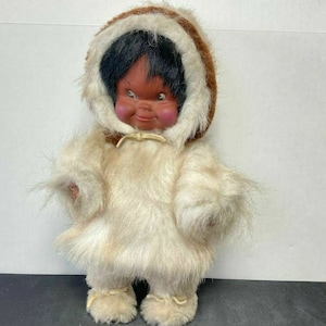 Vintage 1960s Inuit Eskimo Doll in Faux Fur Outfit Jacket 11&quot; Alaska