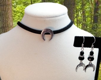 Crescent Choker Set