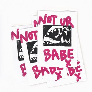 Not Ur Babe - Cartão Postal A6 Original Linoprint