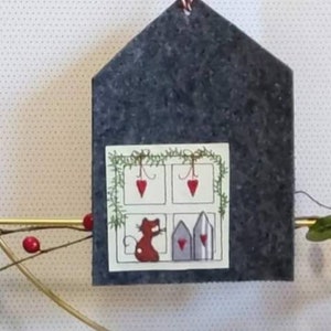 Jul: Fönster med katt 10x10