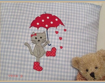 Animals: Cat with umbrella 13x18