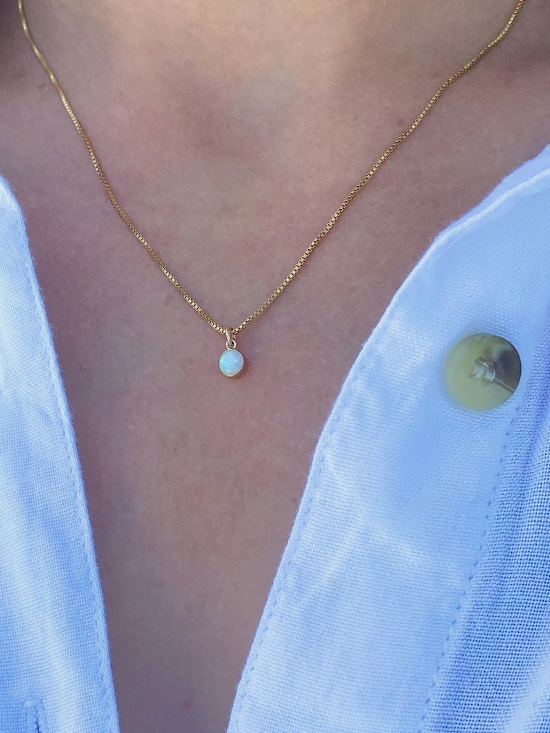 Everyday Jewelry Gold Opal Simple Elegant Gemstone Necklace Dainty Tiny Bello Opal Drop Necklace Layering Necklace Bridesmaid Gifts