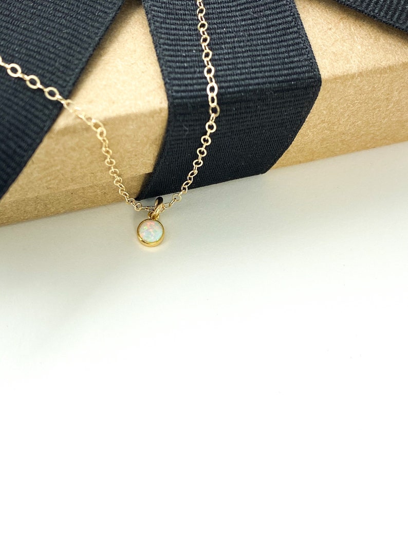 Everyday Jewelry Gold Opal Simple Elegant Gemstone Necklace Dainty Tiny Bello Opal Drop Necklace Layering Necklace Bridesmaid Gifts