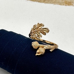 Gold Acorn with Oak Leaves Adjustable Ring - Acorn Ring, Fall Rings, Oak Leaf, Adjustable Ring, Symbolic Jewelry, Oak Branch Ring