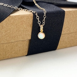 Dainty Tiny Bello Opal Drop Necklace - Gold Opal, Gemstone Necklace, Elegant, Layering Necklace, Simple, Everyday Jewelry, Bridesmaid Gifts