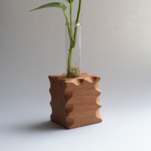 Solide Kirschbaum Vermehrungsstation Single | Blumentopf aus Holz | Geschenk für Pflanzenliebhaber | Blumenständer für drinnen