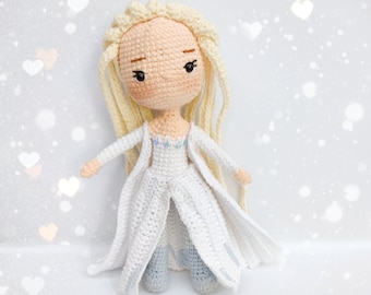 Crochet pattern ice princess / includes 2 interchangeables clothes / PDF in English and Spanish / doll amigurumi / Princess amigurumi
