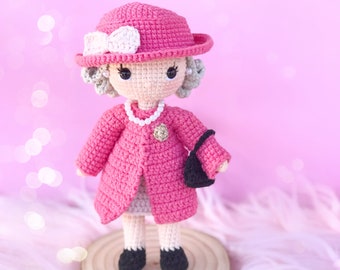 Crochet pattern Queen/ Elizabeth amigurumi / doll Queen Isabel/