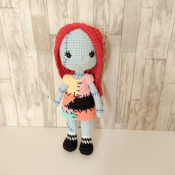 Sally amigurumi / crochet pattern Sally / PDF in English and Spanish / doll halloween amigurumi