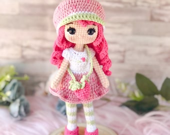 Crochet pattern Strawberry/ Rutillita amigurumi/ Fresita amigurumi/ PDF pattern in English and Spanish