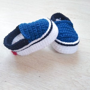 crochet pattern baby sneakers, baby shoes crochet