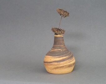 Mini jarrón de cogollos de cerámica - Jarrón de botella pequeña de mármol negro - Gres hecho a mano - Cerámica tirada por ruedas