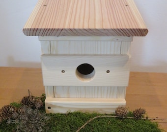 Birdhouse ~ Nest box for ~ box ~ Birdhouse