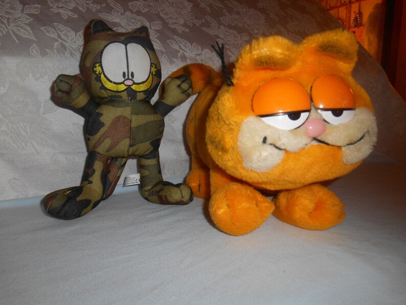 1978 garfield plush