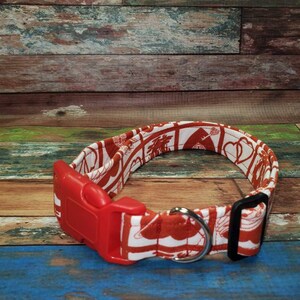 Red and white Hearts Valentine dog collar