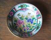 Vintage Miniature Famille Rose Bowl Chinoiserie Rose Medallion Chinese Bowl
