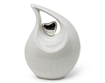 Tropfen-weiße Urne aus Metall, modernes Messing mit Herz, Urne für Asche mit einem dekorativen silbernen Herz-Dekor Exklusive Urne
