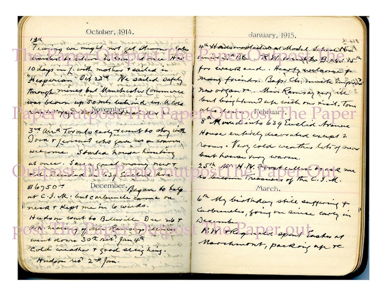 Puede incluir: Un diario antiguo abierto con p&aacute;ginas de color crema que presenta entradas manuscritas en tinta cursiva fechadas desde octubre de 1914 hasta marzo de 1915. El texto documenta eventos personales, viajes y observaciones de la vida diaria.
