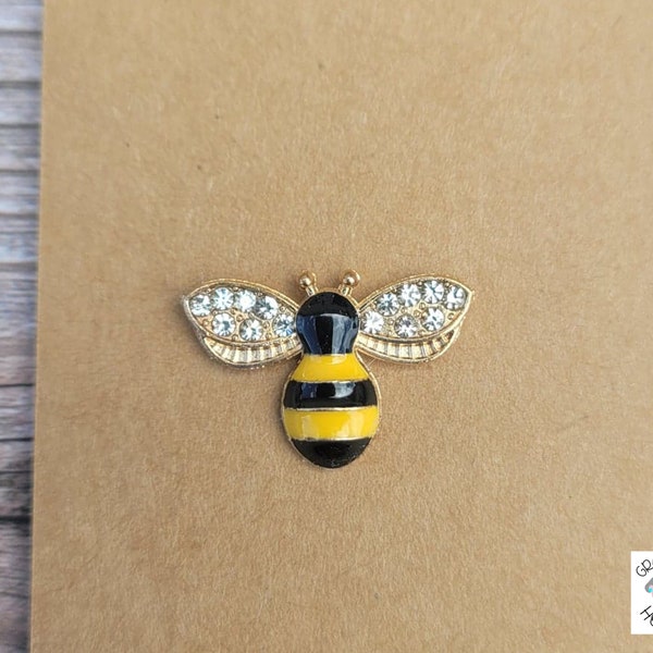 Enamel Bee Needle Pendant, Bug, Insect, Bumble Bee, Nature, Magnetic Needle Minder, Needle Nanny Magnet, Keeper, Cover Minder, Place Keeper