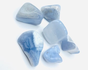Encaje azul calcedonia