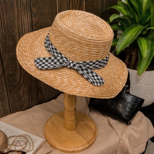 Cloche paja barco ancho ala sombrero afijado banda, Vintage Retro elegante disquete ratán sombrero Boho Chic verano mujer Seagrass sun sombreros imagen 1