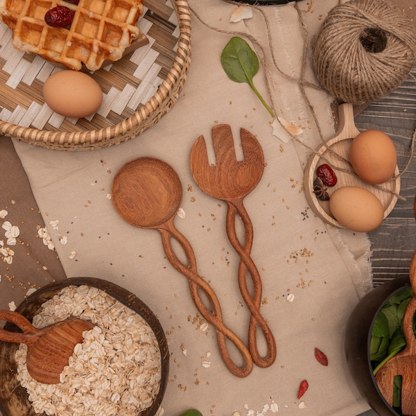 Cuillère en bois, ustensile de cuisine biologique sculpté à la main, spatules, vaisselle en bois écologique naturel fabriqué, salade faite à la main, cuillères en bois de cuisson cadeau