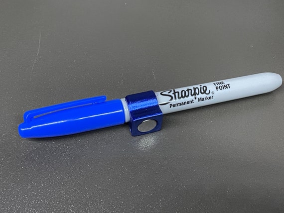 Magnetic Holder for Sharpie or Parcelmate Textas