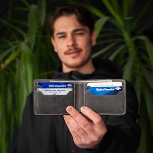 Monedero, Monedero de cuero, Monedero bifold, Monedero personalizado, MONEDERO DE CUERO HOMBRE, Monedero de hombre, Monedero minimalista, Monedero grabado, Regalo para hombres