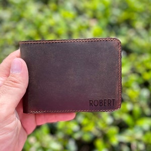 Cartera minimalista/billetera para hombre/billetera/billetera de cuero con cuatro ranuras para tarjetas/billetera para hombre cuero/billetera para hombre/billetera personalizada/MLG-PTLN-CNMN