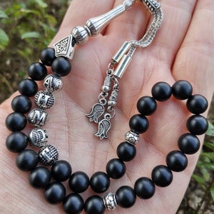 Gepersonaliseerde matzwarte onyx tasbih, aangepast rozenkranscadeau, naam natuursteen Tesbih, vaderdagcadeau, 33 st islamitische misbaha