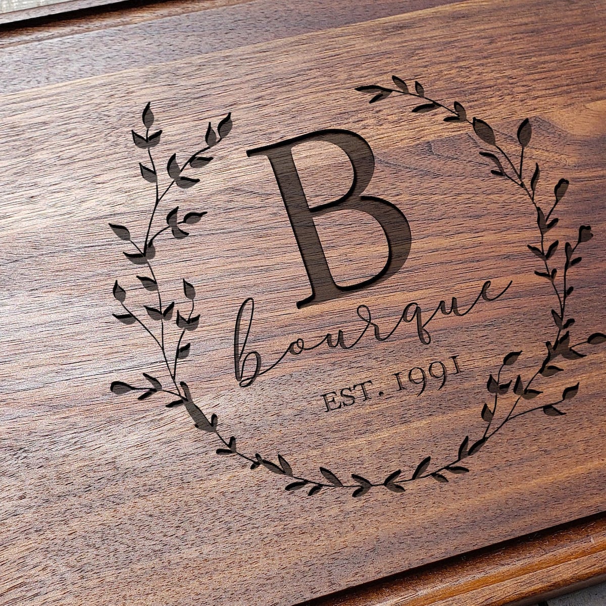 Personalized Cutting Board for Couple, Custom Newlywed Cutting Board, Engraved Cutting Board Anniversary, Monogrammed Gift Cutting Board - Etsy