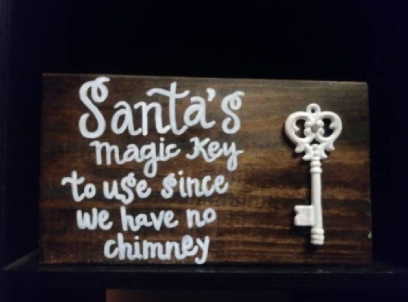 Wooden Father Christmas Key No Chimney Sign Hanging Decoration Reindeer Snowman