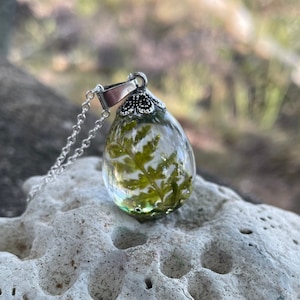 Fern resin necklace, resin necklace, real fern necklace, moldavite necklace