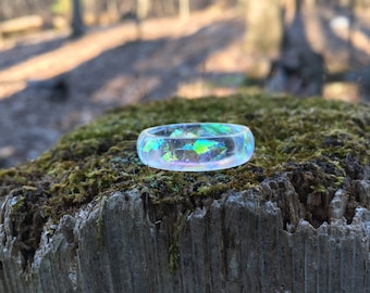 Epoxy resin ring, blue resin ring, iridescent ring, best friend rings, alternative engagment rings, couple ring set, blue resin ring