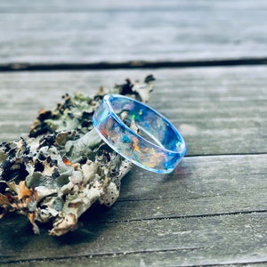 Blue translucent resin ring, resin ring, resin ring women, mens resin ring, epoxy resin ring, anxiety ring, engagment rings