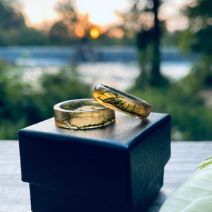 Nature resin ring, mens resin ring, boho ring set, nature engagment rings, couple ring set, succulent jewelry