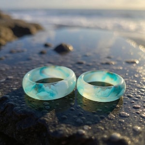 Anillo de resina epoxi con forma de nube azul, nubes de arcilla polimérica hechas a mano